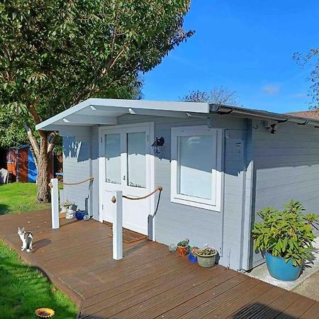 Private Lodge Close To Beaches And Goodwood Felpham Exterior foto