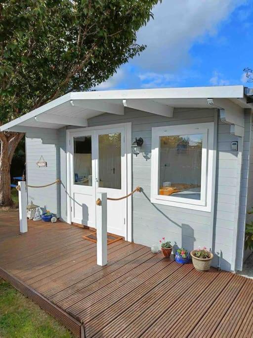 Private Lodge Close To Beaches And Goodwood Felpham Exterior foto